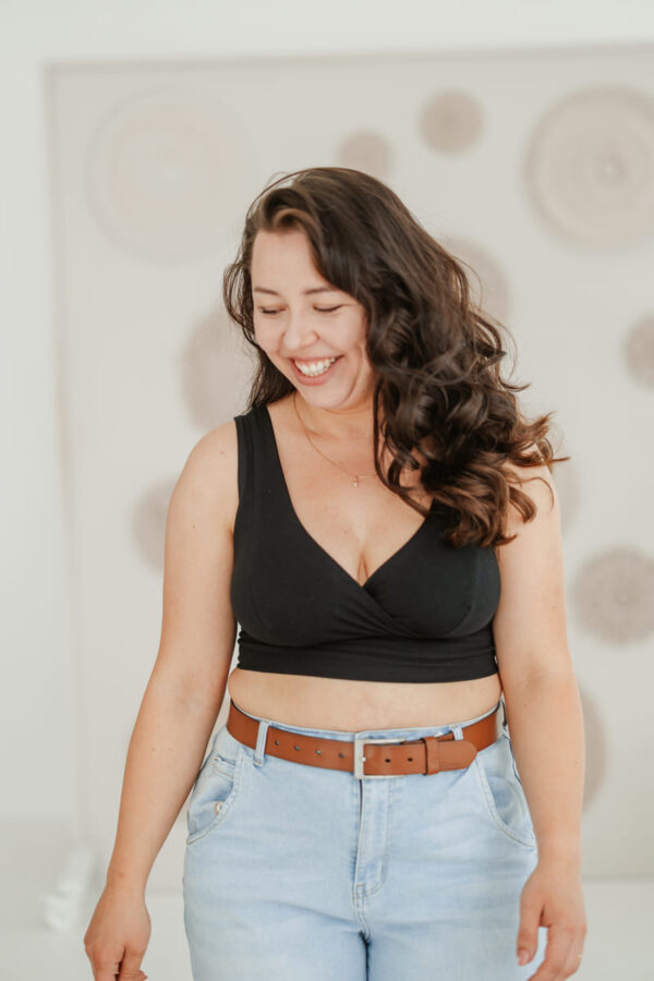 Freya breastfeeding top - black